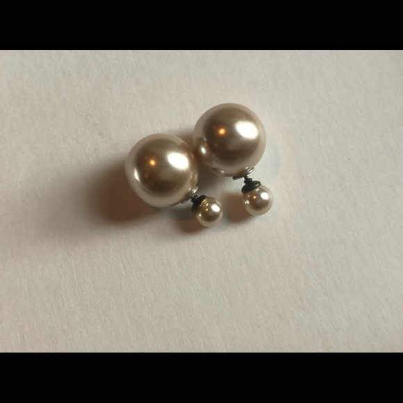 Lot of Earrings (7 pairs) - Picture 5 of 8